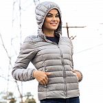 Alpine Swiss Women's Hooded Down Jacket Puffer Bubble Coat Packable Light Parka $19.99