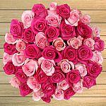 Costco Valentine's Day Floral Sale: 50 roses for $50 + Free Delivery