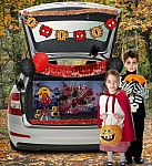 200-Pc Halloween Trunk or Treat Kit: Spider-Man, Batman or Disney Princess $13.58