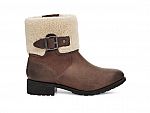 UGG: up to 60% off Closet Sale