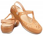 Crocs - extra 30% off 3 Pairs and more
